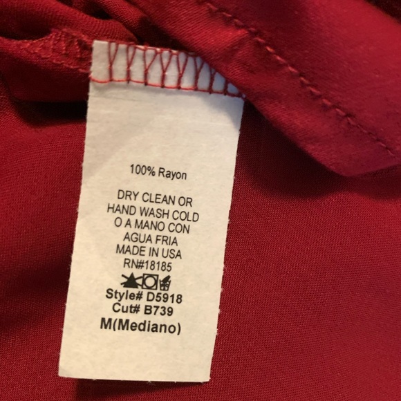 NWT *BOUTIQUE*   PERFECT for SPRING/SUMMER   DRESS - Picture 3 of 3